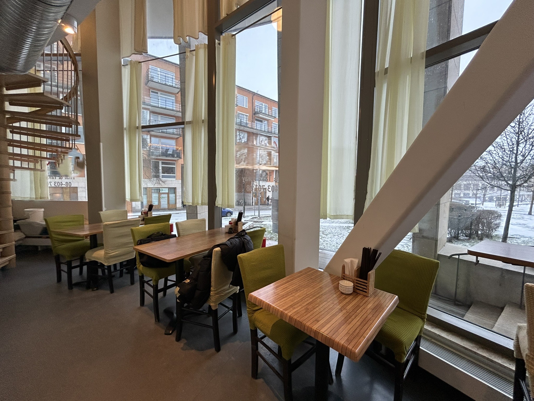 Wok & Sushirestaurang till salu i Östermalm, Stockholm bild 1