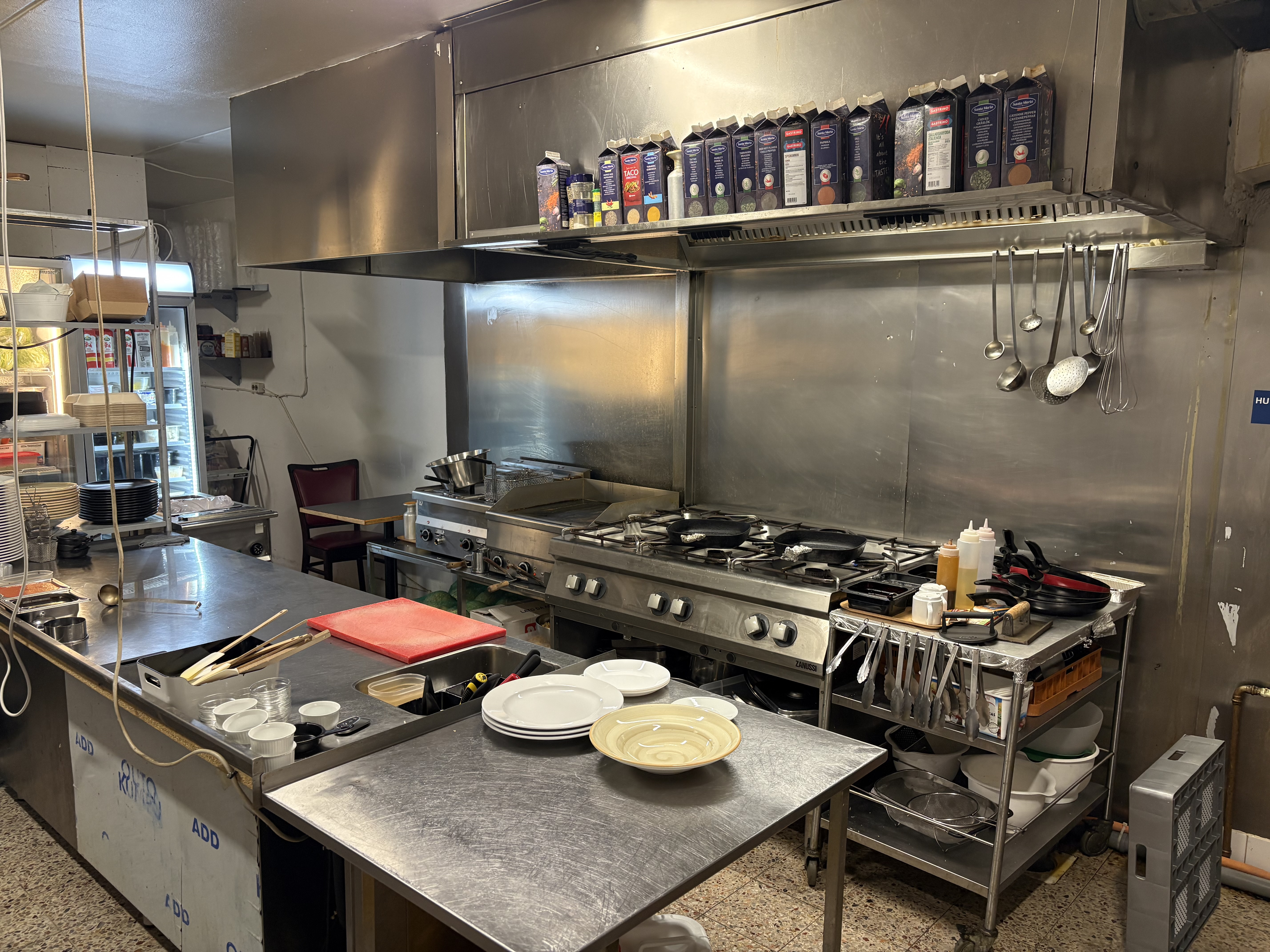 Pizzeria till salu i Stockholm – 100 kvm bild 1
